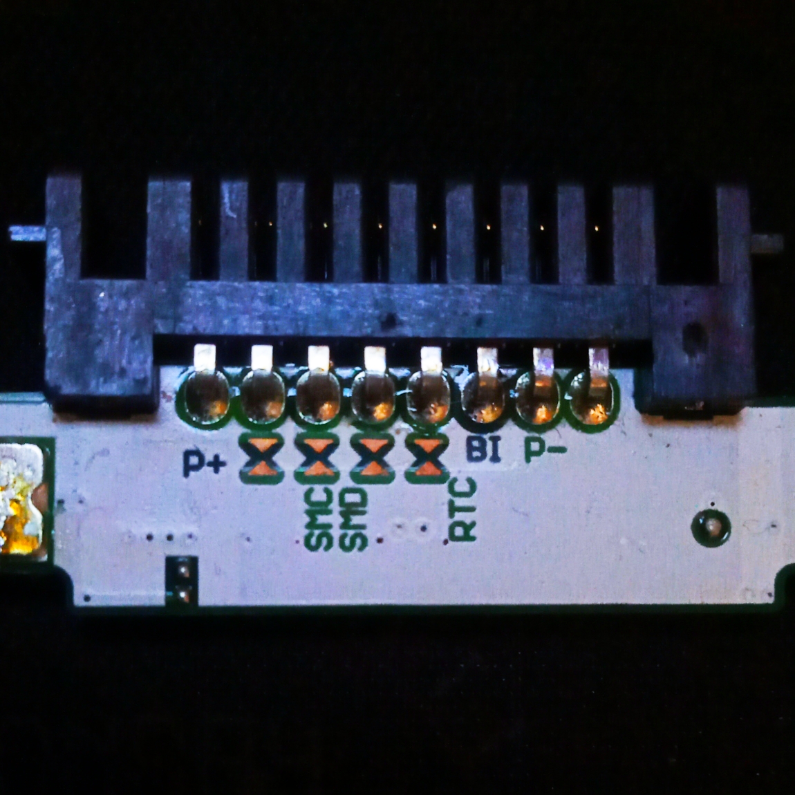 HP Battery Pinout